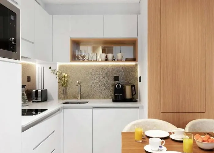 Hanza Tower Sunny 24 & Jacussi & Pool *