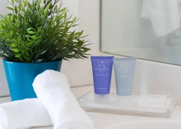 Apartament Hanza Tower Sunny 24 & Jacussi & Pool *